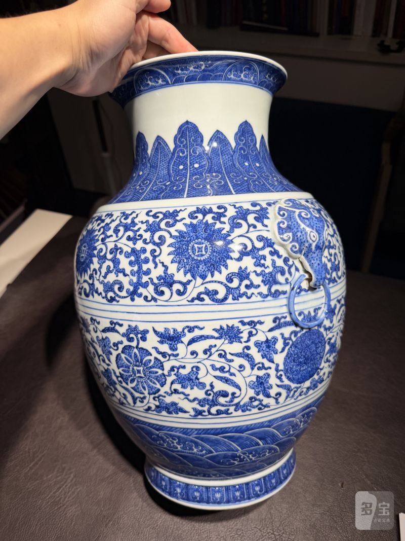 民国 青花缠枝莲纹象首铺首尊 - 图6